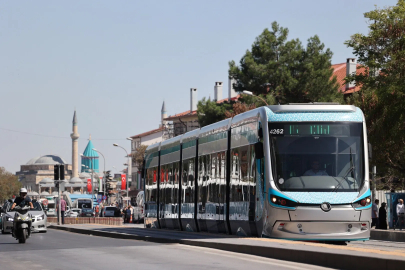 Öğrenci dostu şehir Konya yeni üniversitelileri bekliyor